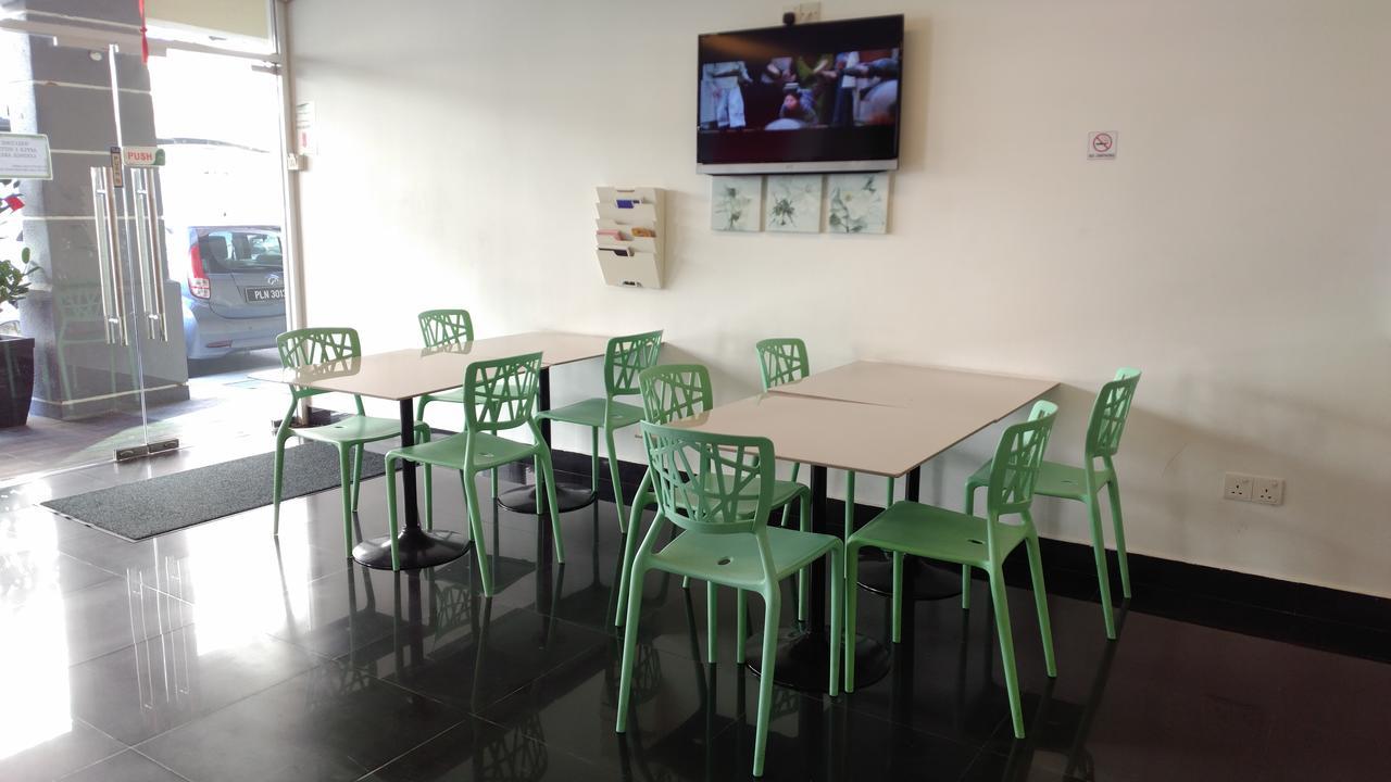 Apple 1 Hotel Superior Bayan Lepas Exterior foto