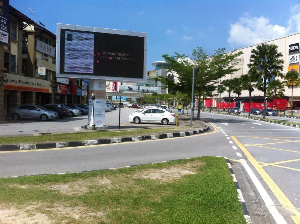 Apple 1 Hotel Superior Bayan Lepas Exterior foto