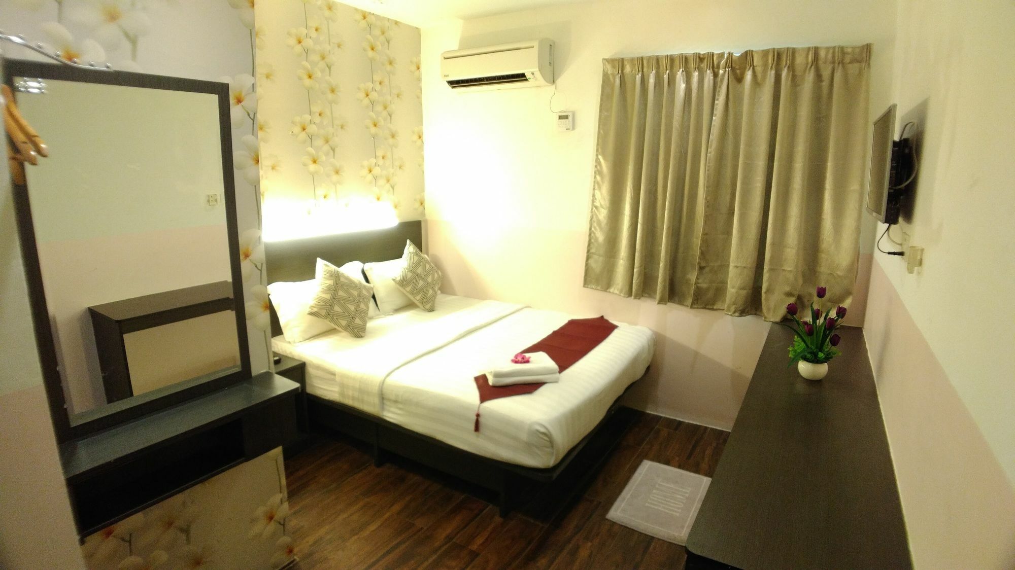Apple 1 Hotel Superior Bayan Lepas Exterior foto