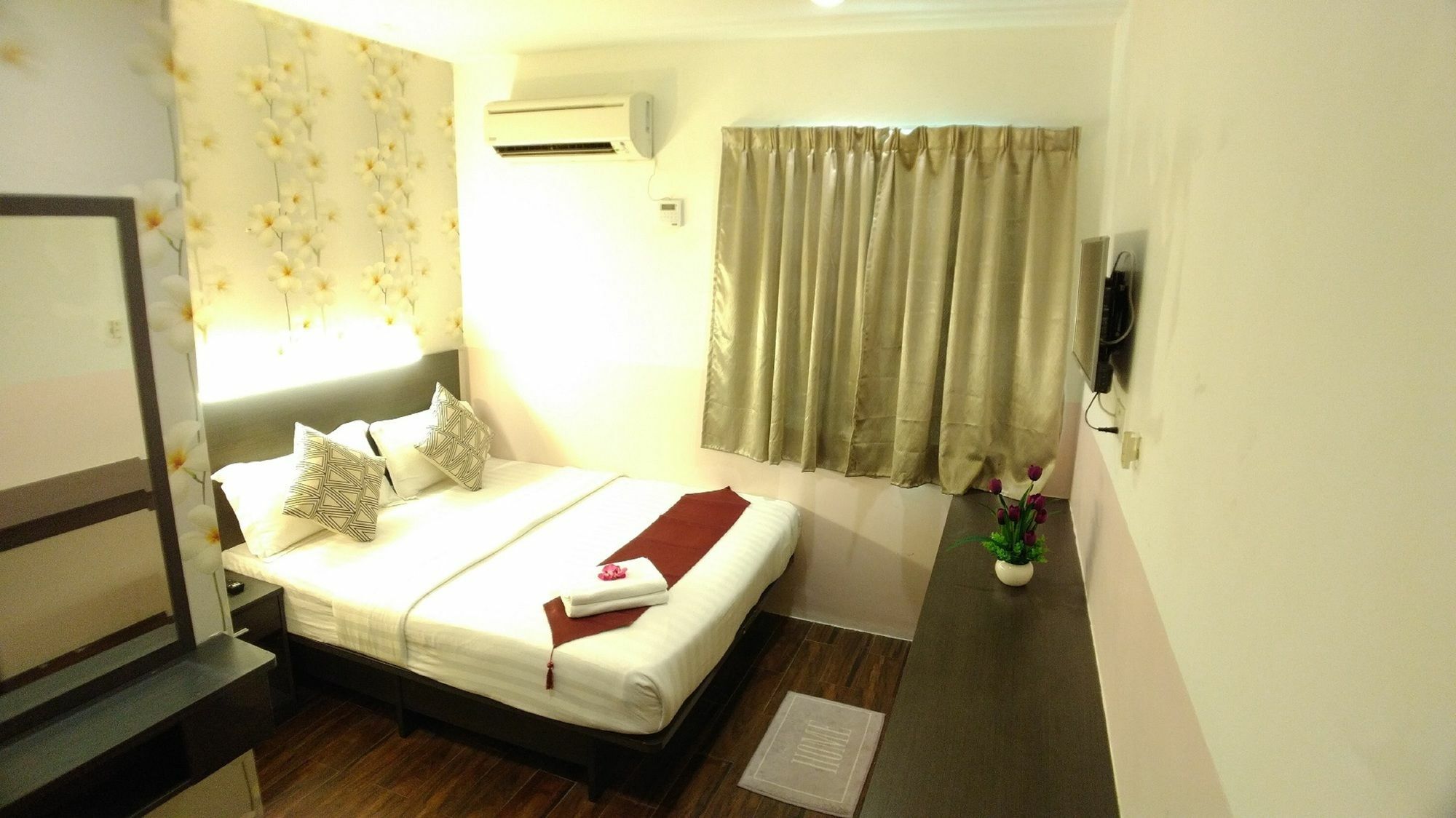 Apple 1 Hotel Superior Bayan Lepas Exterior foto
